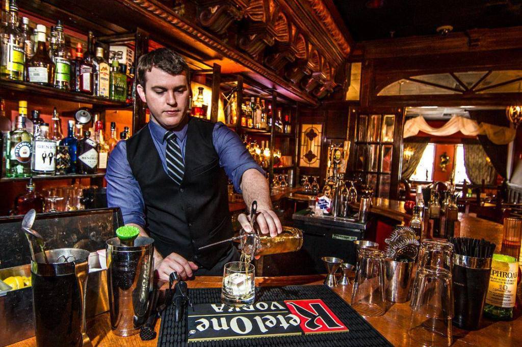 Which Delaware neighborhood has the best dining? Pantano Real Estate